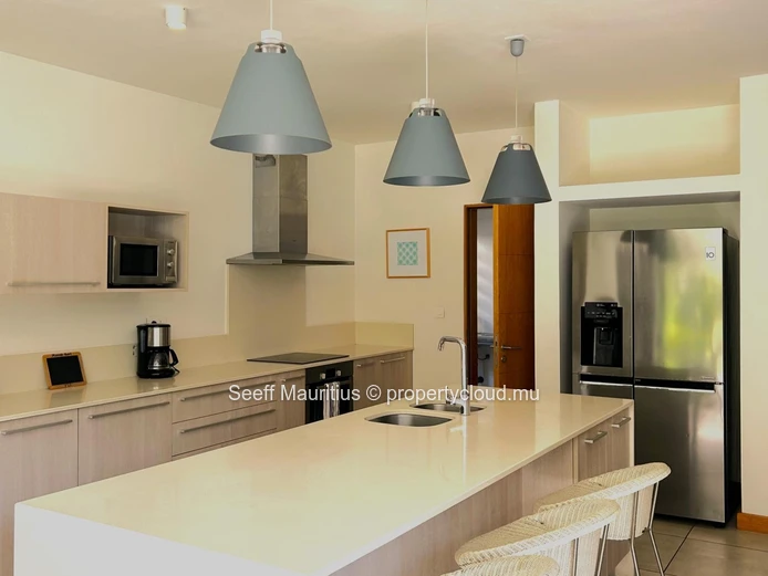 Villa de Luxe à Vendre dans un Domaine Sécurisé