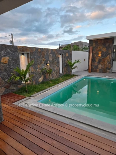 Beautiful Fully Furnished Villa