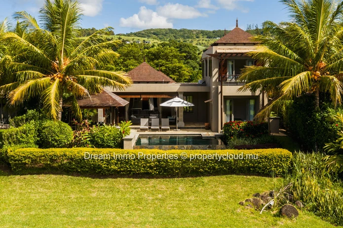 Villa meublée de 3 chambres directement sur le golf Heritage Villas Valriche à Bel Ombre – Ile Maurice