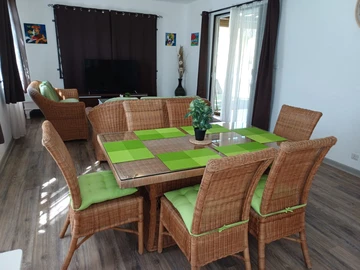 4 Bedroom Townhouse, Duplex