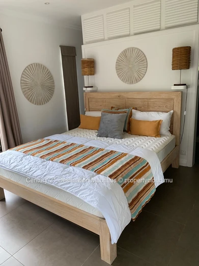 Location d'Exception : Chef-d'Œuvre Architectural au Domaine Mon Île