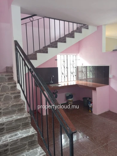 A VENDRE Grand Gaube, duplex 2 chambres. (60 M2)