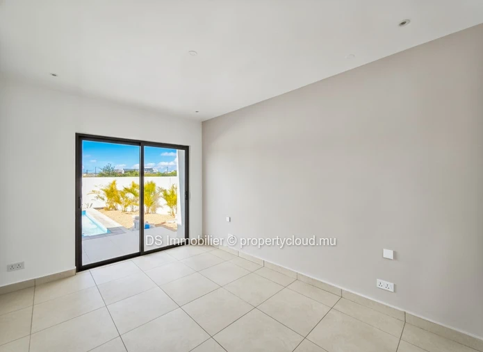 À Vendre – Villa Neuve Semi-Meublée À Cap Malheureux - Nord