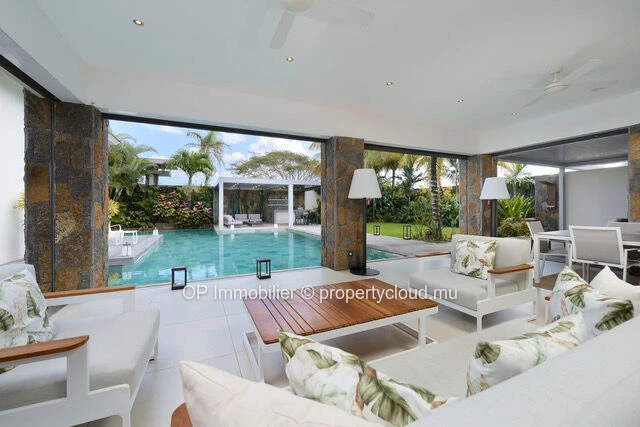 Villa de luxe 4 chambres avec piscine à vendre à Cap Malheureux