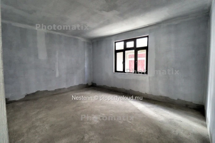 Espace de stockage de 275 m²