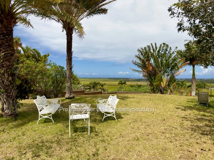Spacious Furnished Villa For Rent At Domaine De Hillside Belle Vue (North) .