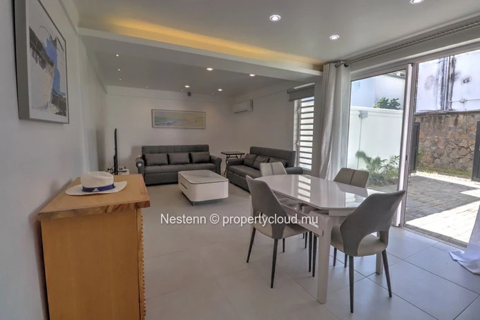 Appartement 2 chambres récemment rénové à louer à Pointe aux Canonniers