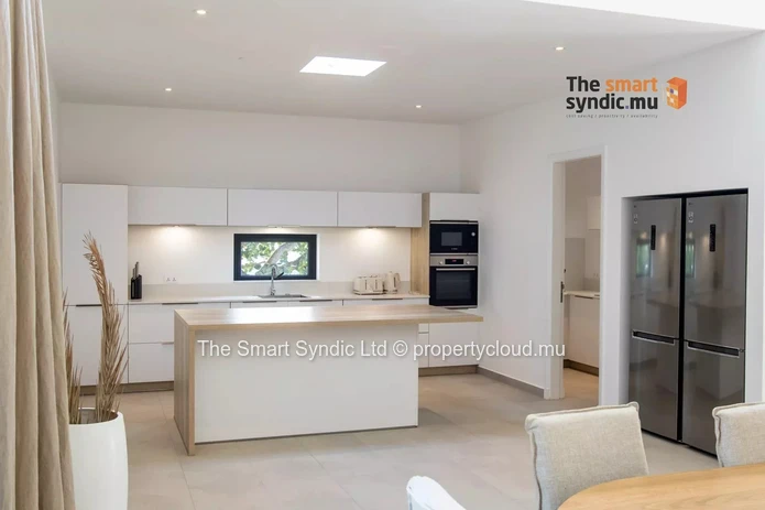 Penthouse d’exception à vendre – Élégance, espace et vue panoramique