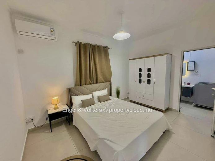 Modern 3-Bedroom Villa for Rent in the Heart of Grand Baie