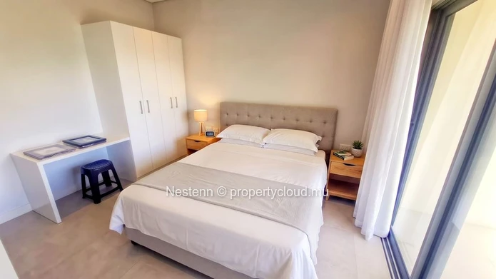 Appartement flambant neuf moderne de 2 chambres