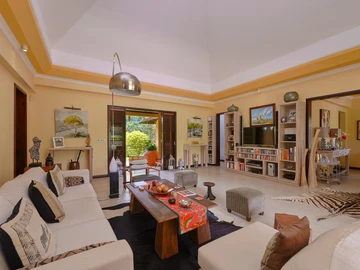 4 Bedroom Villa