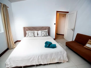 4 Bedroom Villa