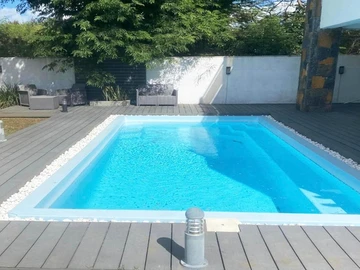 8 Bedroom House