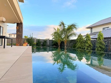 4 Bedroom Villa
