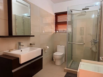4 Bedroom Apartment