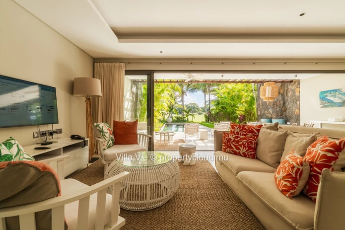 Beau Champ - Magnifique villa jumelée de 3 chambres avec piscine privée