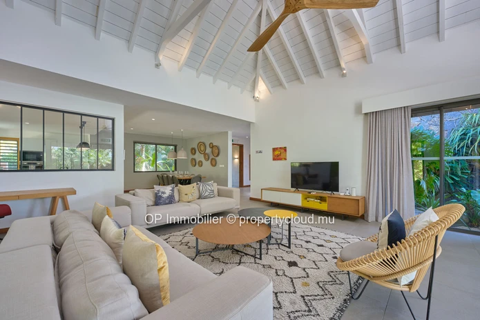 Luxury 4-Bedroom PDS Villa with Private Pool in Grand Gaube