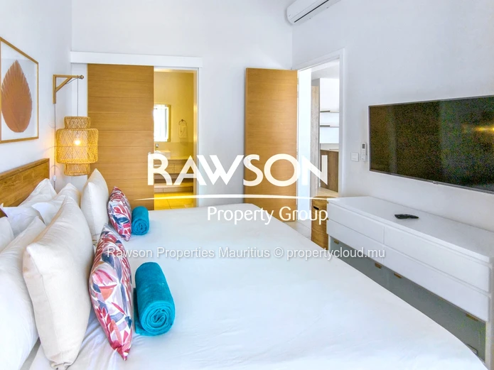 3-Bedroom Apartment In A Beachfront Residence