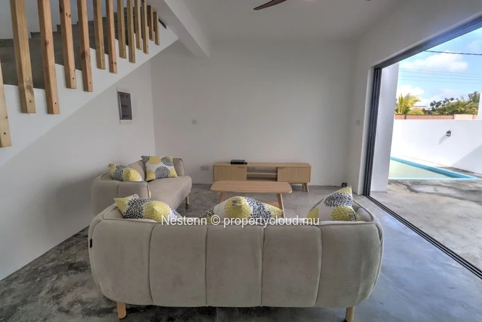 Maison moderne neuve de 3 chambres avec piscine à Fond du Sac, tout près de Grand Baie