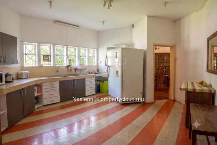 Villa traditionnelle de 4 chambres proche des commodités