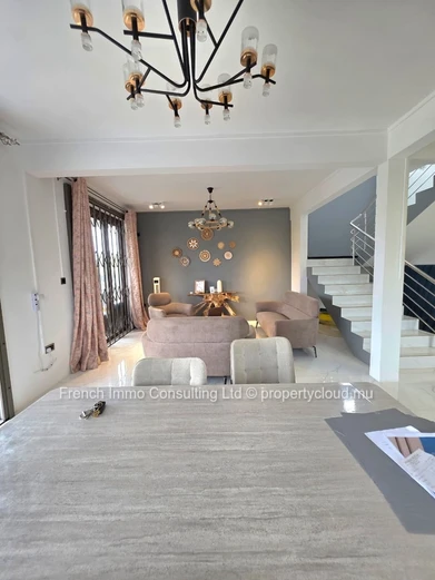 Belle villa de 5 chambres a sottise road Grand Baie