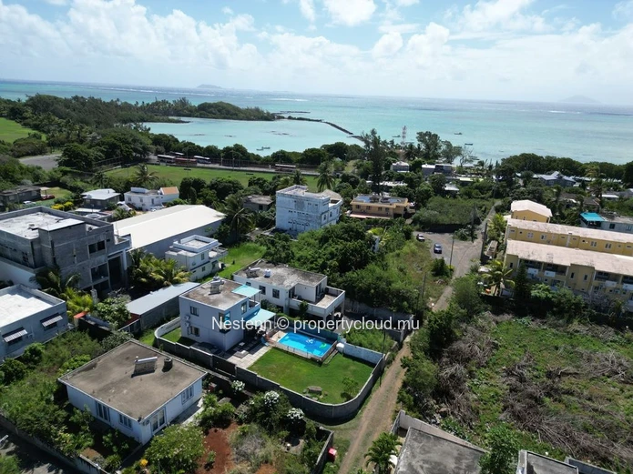 Terrain résidentiel de 600 m² à deux pas de la plage 