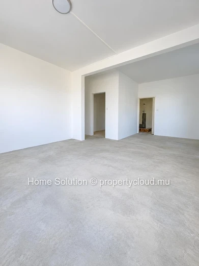 À Vendre – Appartement Au Premier Étage