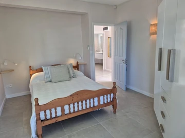 3 Bedroom Townhouse, Duplex