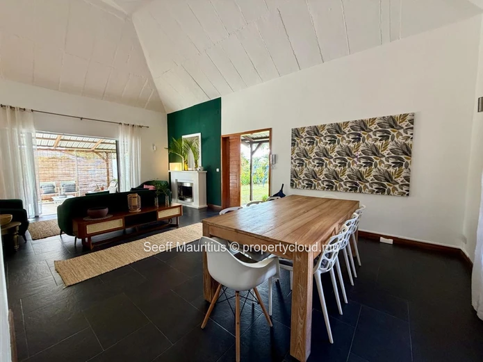 Tropical Living Meets Perfect Harmony
