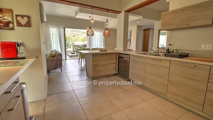Luxury 3-bed apartment 