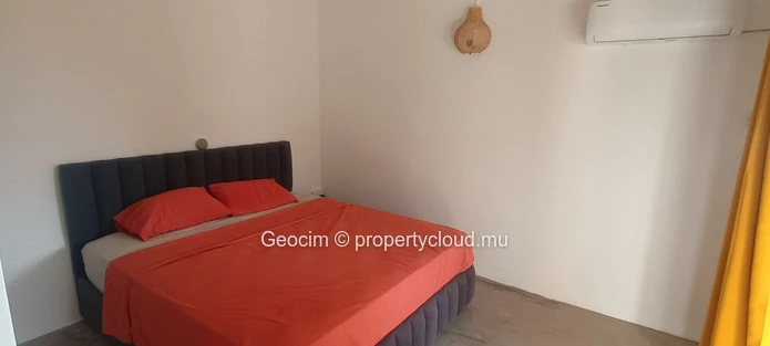 Tamarin Maison meublée rénovée de 4 càc 3 sdb Terrasse Piscine Jardin arboré. Sur 284 toises terrain clos. (Mandat exclusif)