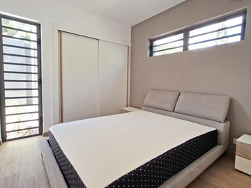 Townhouse, Duplex