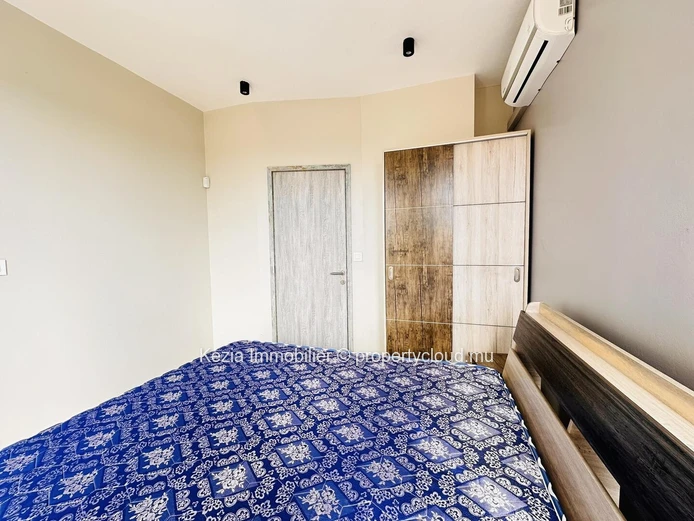Duplex Moderne  Et Confortable