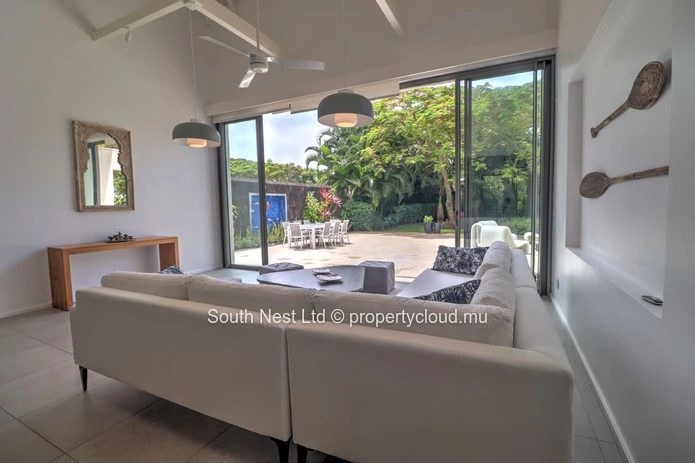 Superbe villa de 4 chambres avec un jardin tropical 