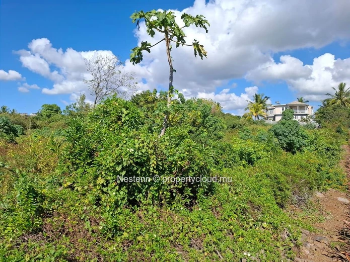 683.6 m² Land in Belle Mare – 5-Minute Drive to Public Beach