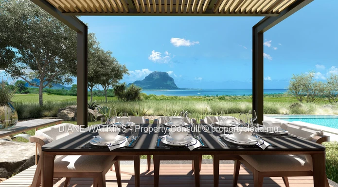 Villa de Luxe avec Vue sur le Golf et la Mer.