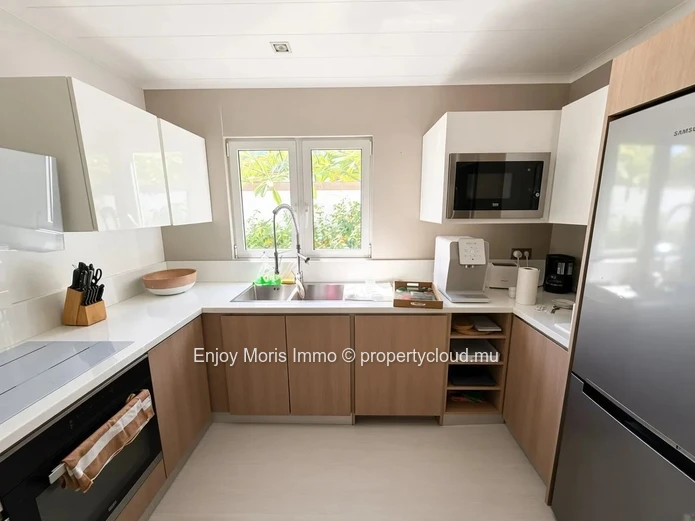 Grand BAIE - 3 BEDROOM VILLA WITH POOL FOR RENT - CLOS DU LITTORAL
