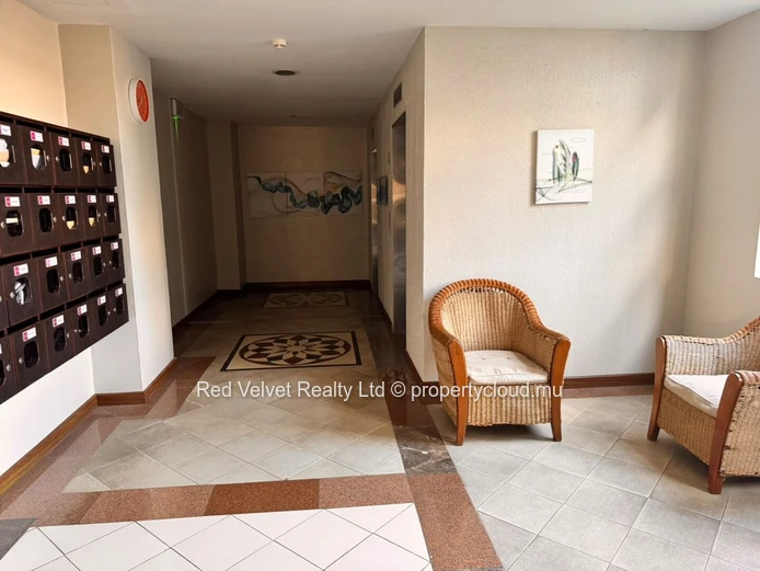 Appartement meublé de 3 chambres à louer à Beau Bassin