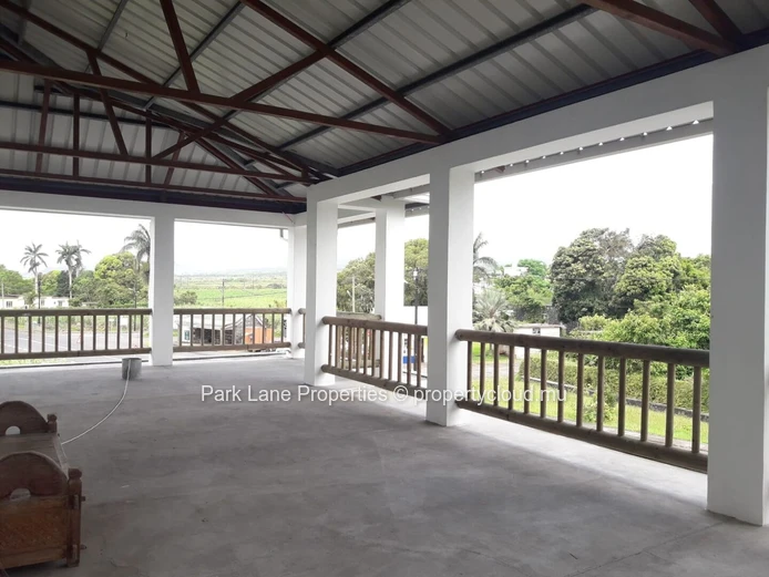Versatile Building with Residential Potential