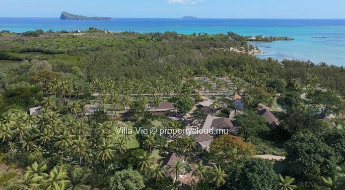 Anse La Raie - Superb 4-bedroom Twin Villas