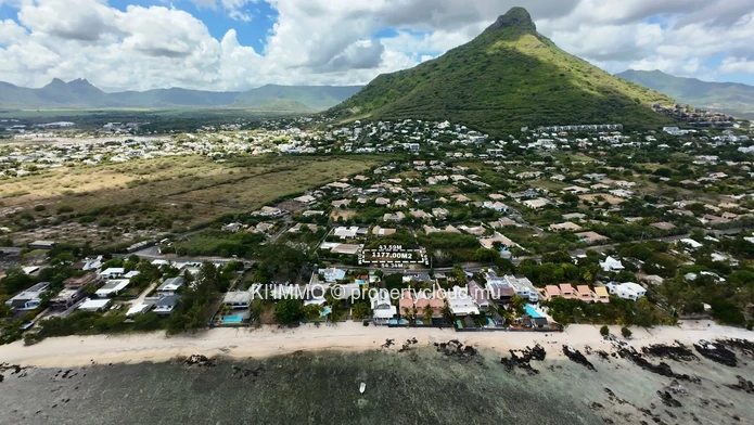 Terrain 1 177 m² à Tamarin -