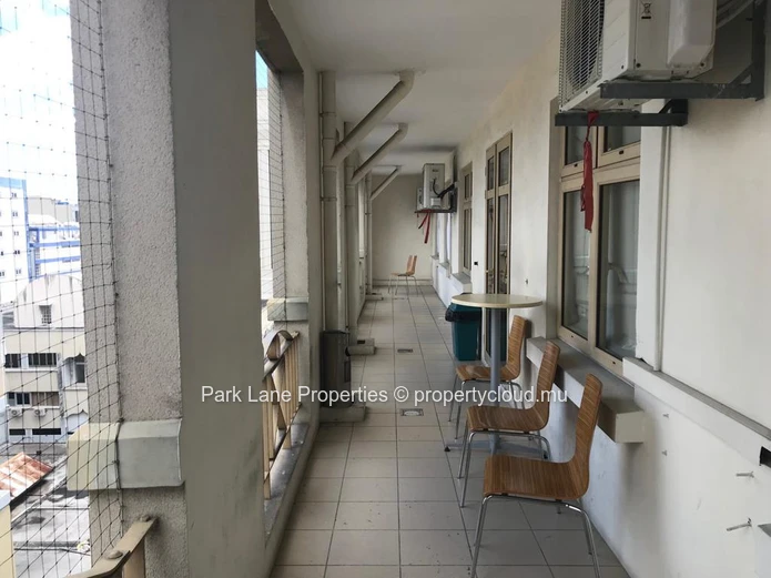 Large office space on the 6th & 2nd floors in the centre of Port Louis.