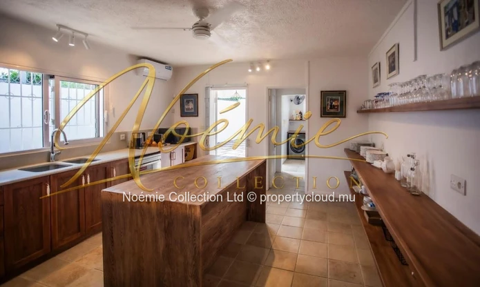 4-Bedroom Furnished Villa with Private Pool in Calodyne