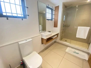 4 Bedroom Townhouse, Duplex
