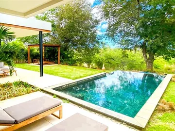 Exclusive luxury 4 bedroom house / villa for rent