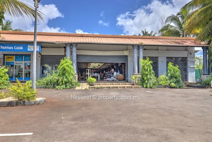 Espace commercial de 1200 m²