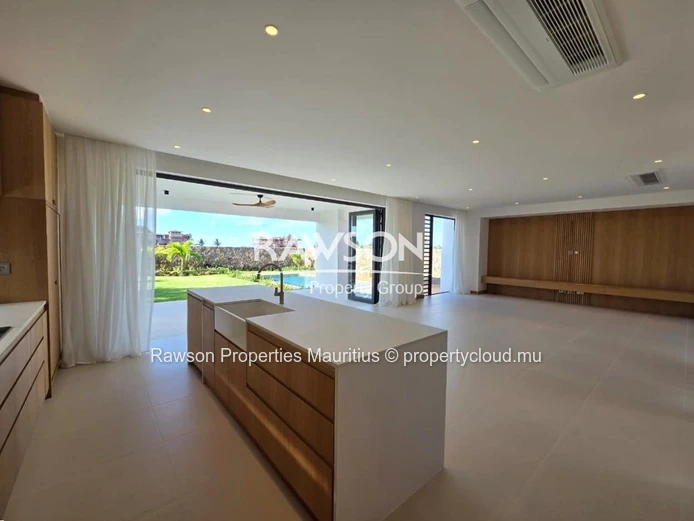 Villa 4 Chambres | Piscine Et Jardin | Azuri | Accessible Aux Etrangers | €