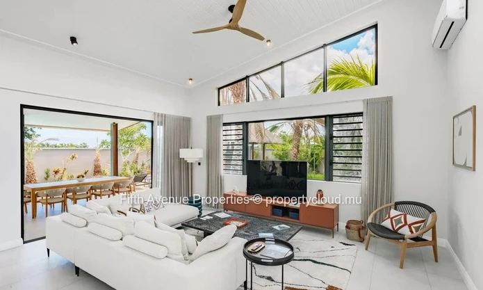 TAMARIN - Prestigious 4-Bedroom Villa – Valley View