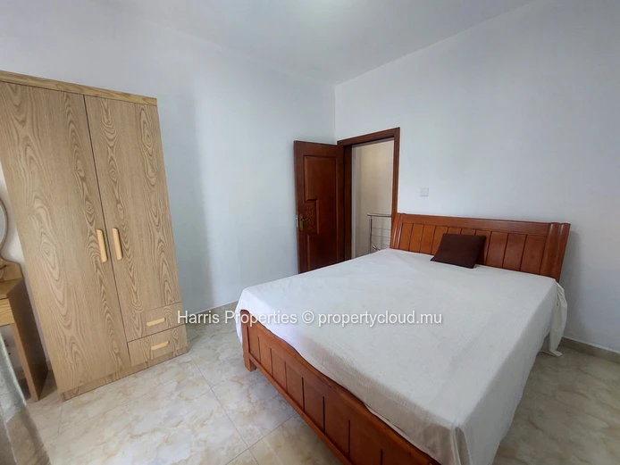 Deux duplex récemment construits et disponibles à la location à Pereybere