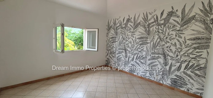 4-bedroom family villa with private pool in Albion – Mauritius